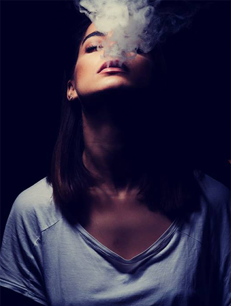Edith - Artistic Smoke Portrait